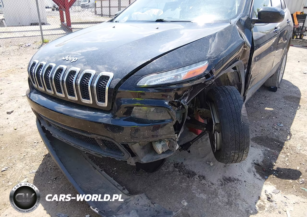 2017 Jeep Cherokee Latitude Fwd VIN:1C4PJLCB6HW586870 - 6