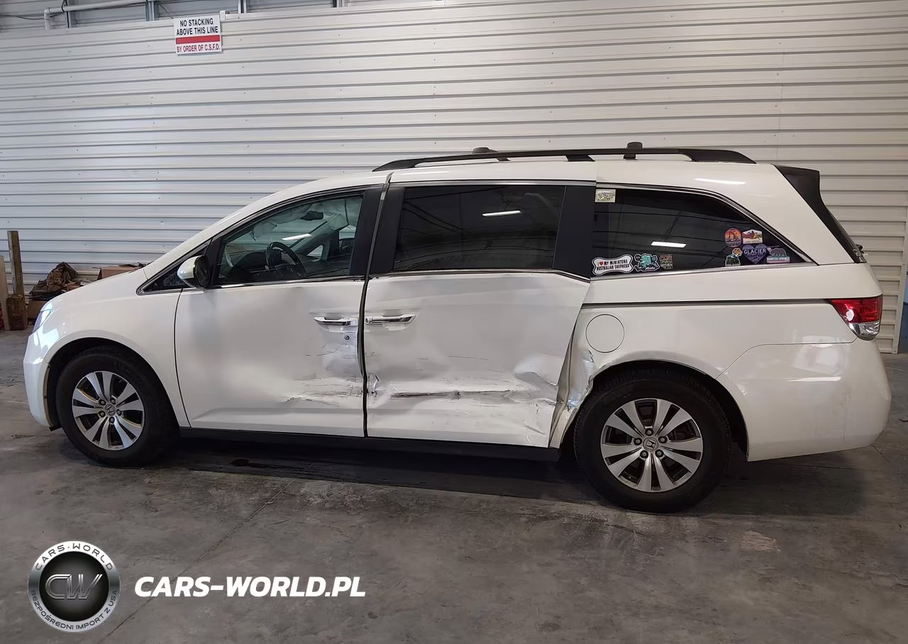2015 Honda Odyssey Ex-L VIN:5FNRL5H63FB021178 - 14