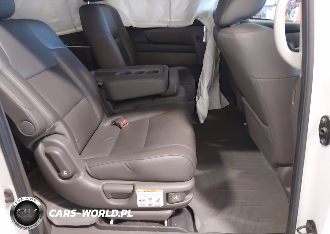 2015 Honda Odyssey Ex-L VIN:5FNRL5H63FB021178 - 8