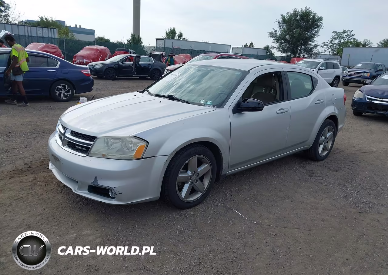 2011 Dodge Avenger Lux VIN:1B3BD2FG3BN587086 - 2