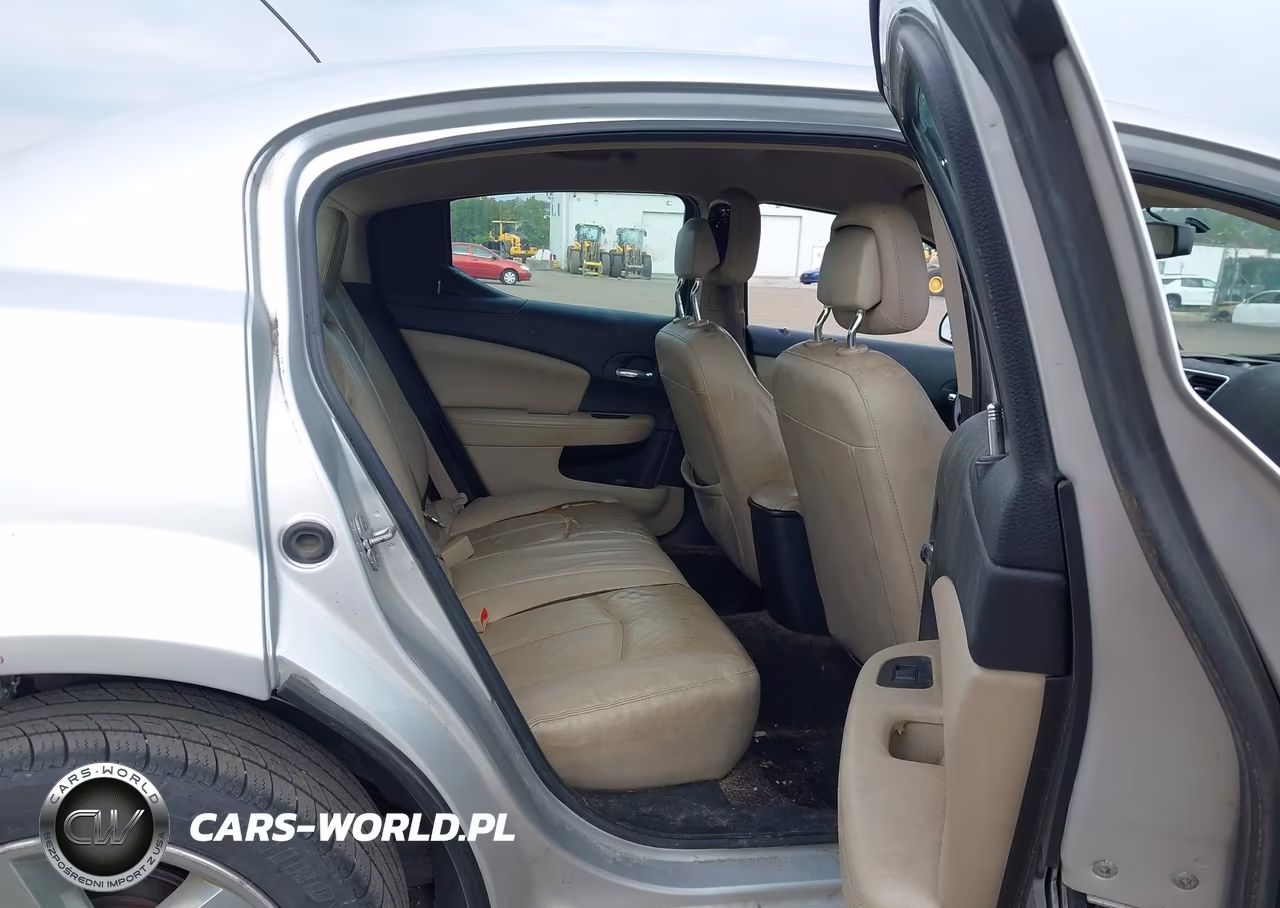 2011 Dodge Avenger Lux VIN:1B3BD2FG3BN587086 - 8