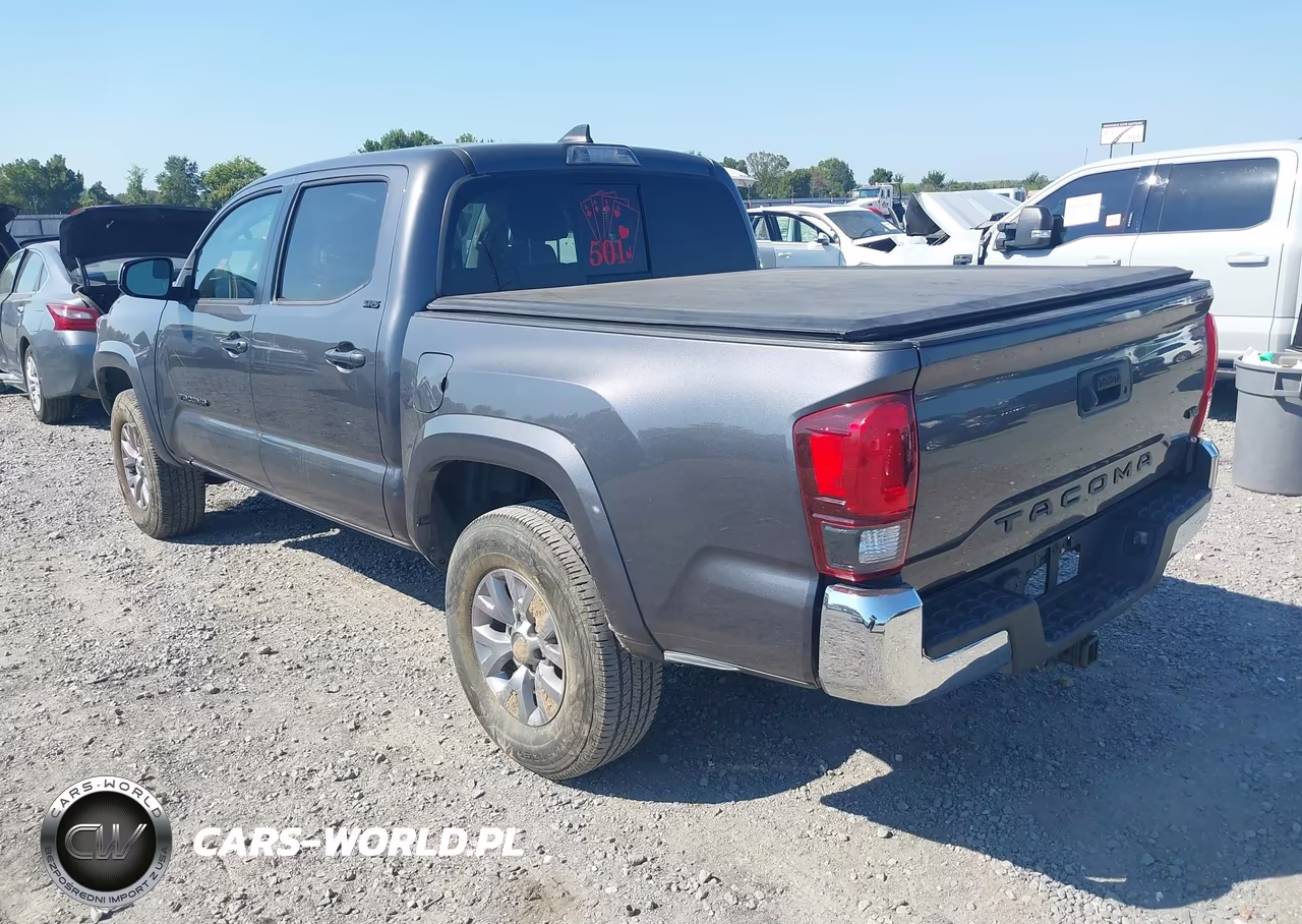 2018 Toyota Tacoma Sr5 V6 VIN:5TFAZ5CN4JX064193 - 3