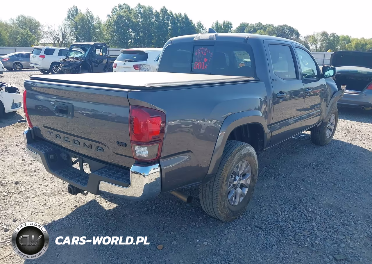 2018 Toyota Tacoma Sr5 V6 VIN:5TFAZ5CN4JX064193 - 4