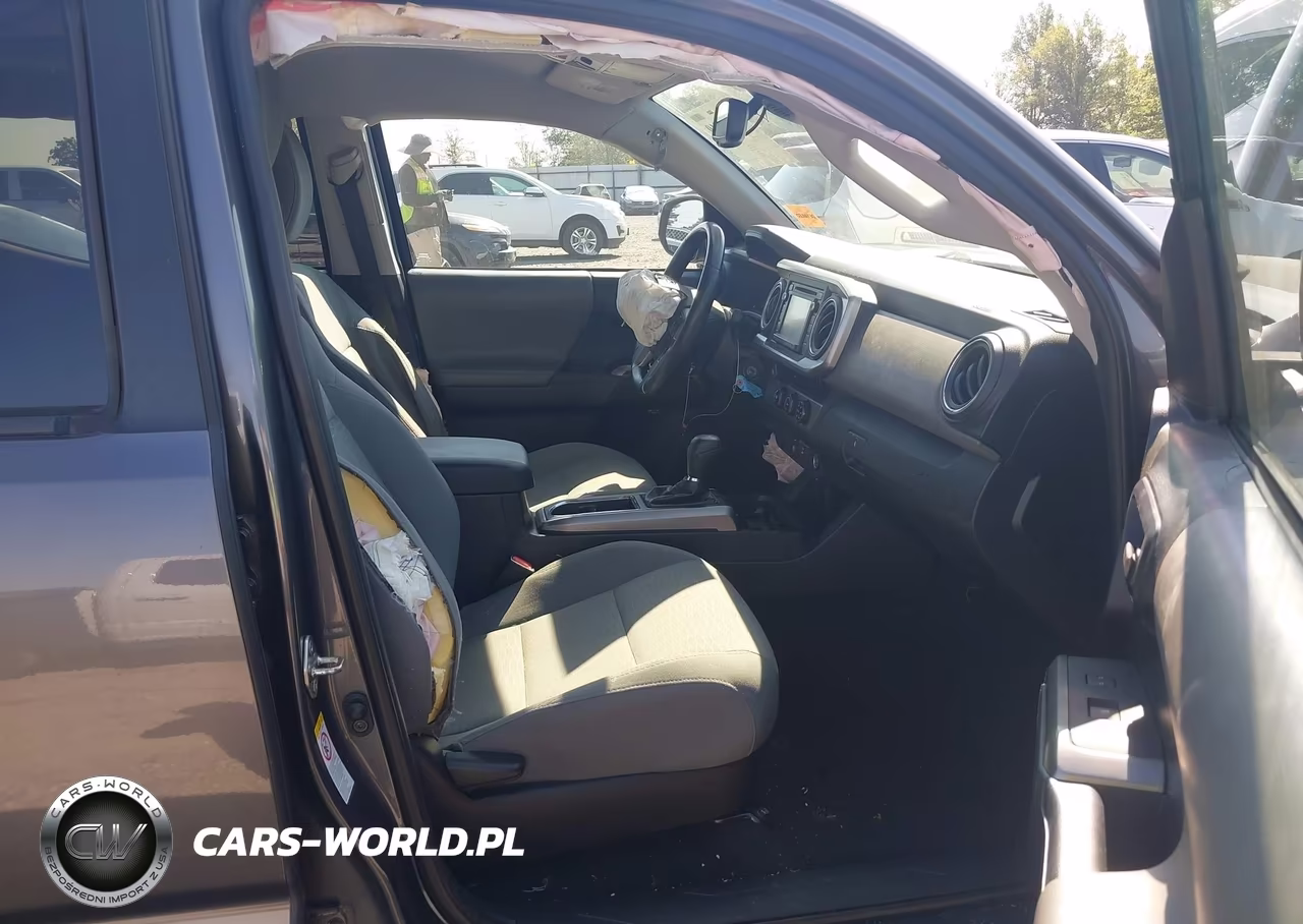2018 Toyota Tacoma Sr5 V6 VIN:5TFAZ5CN4JX064193 - 5