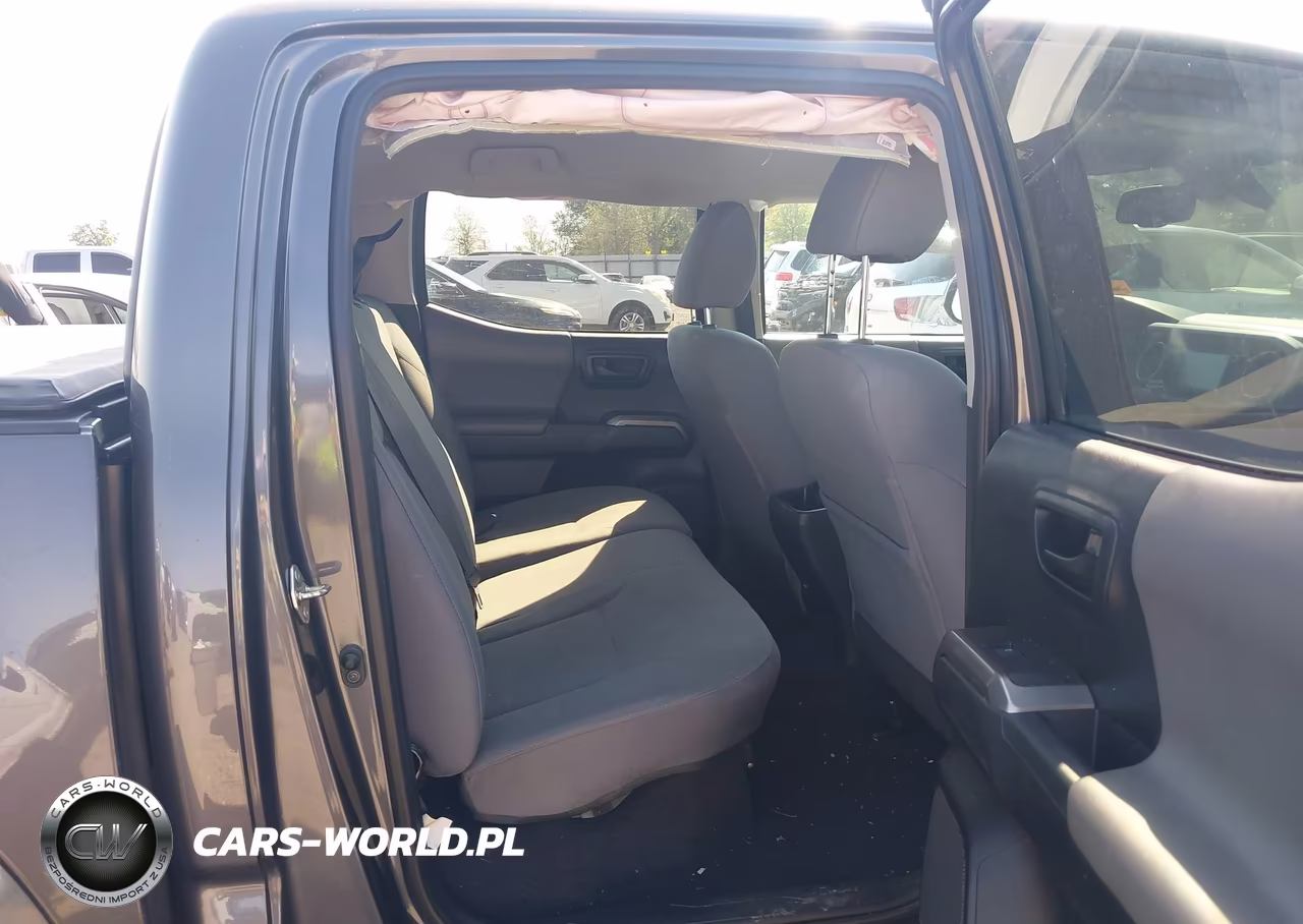 2018 Toyota Tacoma Sr5 V6 VIN:5TFAZ5CN4JX064193 - 8