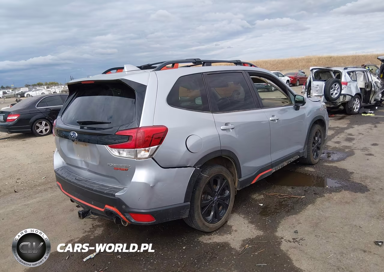 2020 Subaru Forester Sport VIN:JF2SKARCXLH463194 - 4