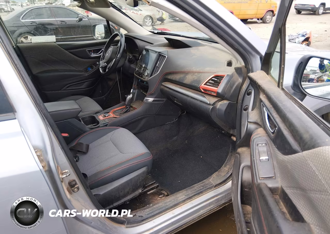 2020 Subaru Forester Sport VIN:JF2SKARCXLH463194 - 5