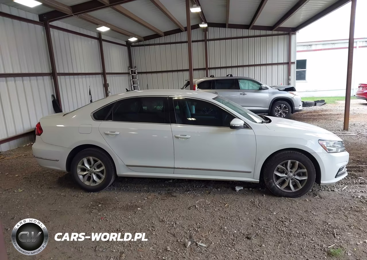 2017 Volkswagen Passat 1.8T S VIN:1VWAT7A39HC053543 - 13