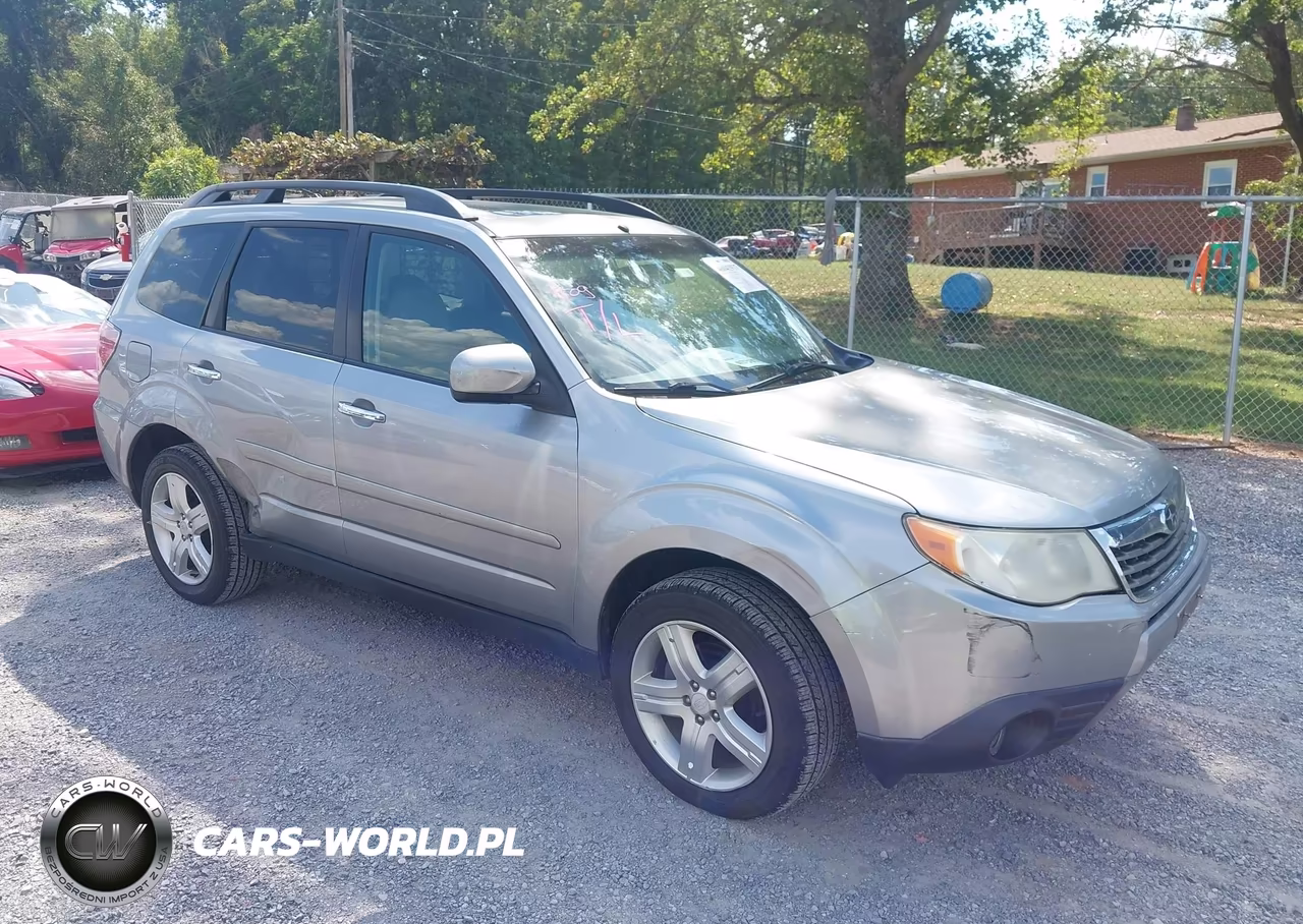 2010 Subaru Forester 2.5X Limited – zdjęcie 1 z 17
