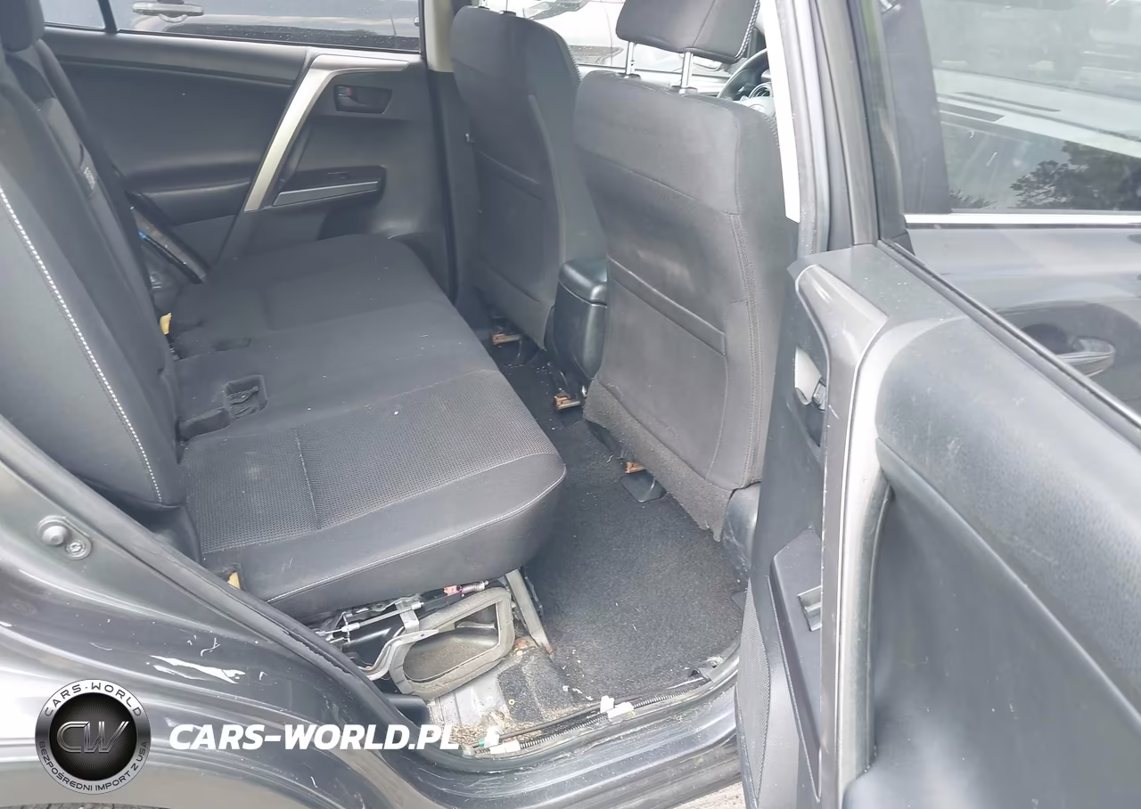 2018 Toyota Rav4 Hybrid Le VIN:JTMRJREV5JD172113 - 8