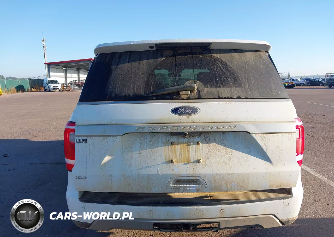 2021 Ford Expedition Xlt VIN:1FMJU1JT4MEA25818 - 16