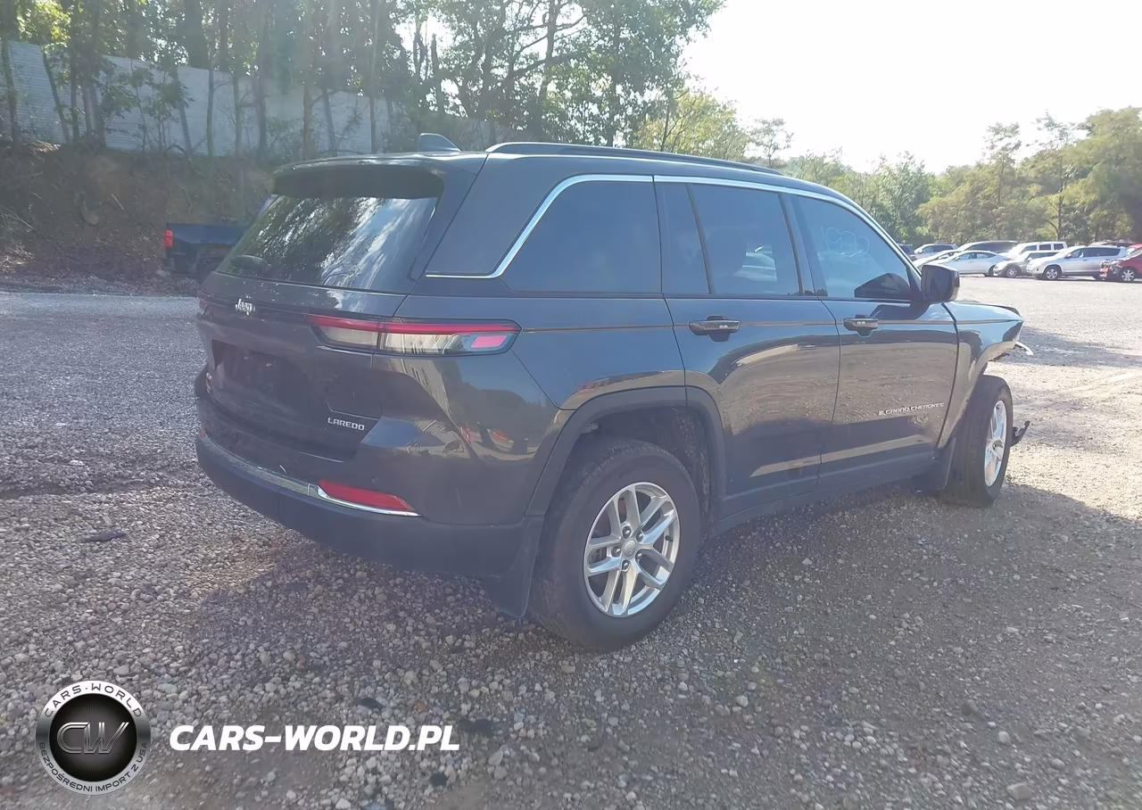2025 Jeep Grand Cherokee Laredo X 4X4 VIN:1C4RJHAG1SC356411 - 4