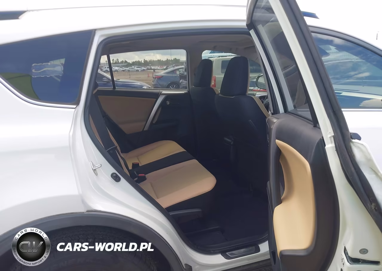 2018 Toyota Rav4 Xle VIN:JTMWFREV3JJ169782 - 8