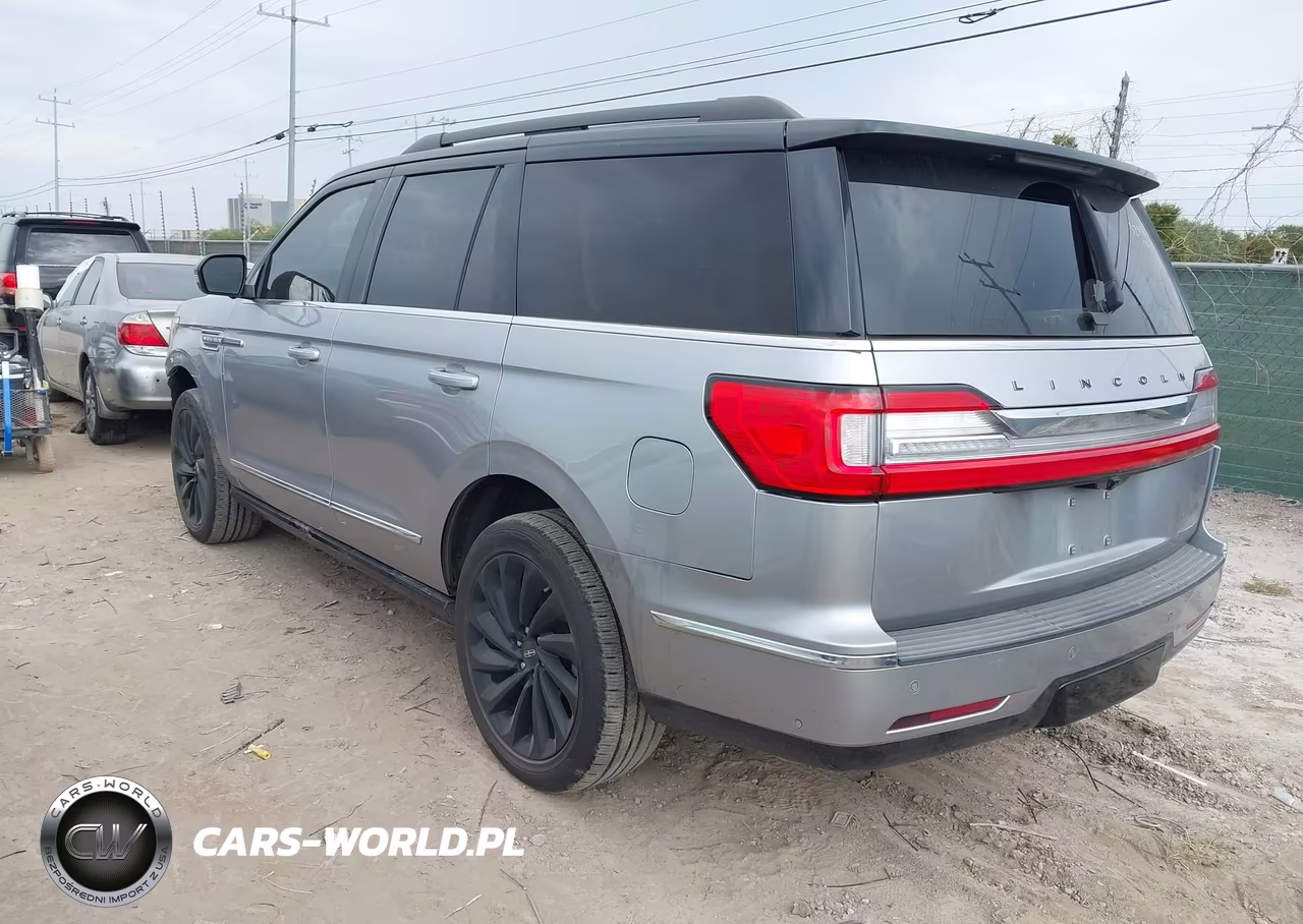 2021 Lincoln Navigator Black Label VIN:5LMJJ2TT5MEL19754 - 3
