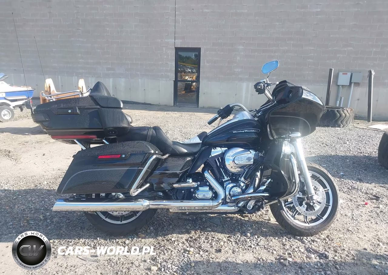 2016 Harley-Davidson Fltru VIN:1HD1KGL19GB669814 - 12