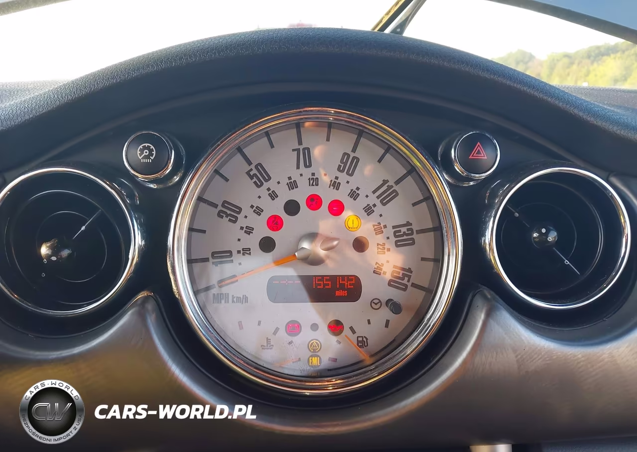 2006 Mini Cooper S VIN:WMWRH33566TF86395 - 7