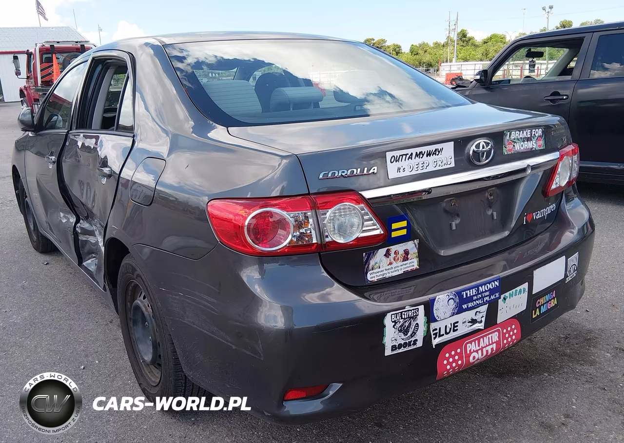 2013 Toyota Corolla L VIN:2T1BU4EEXDC990739 - 3