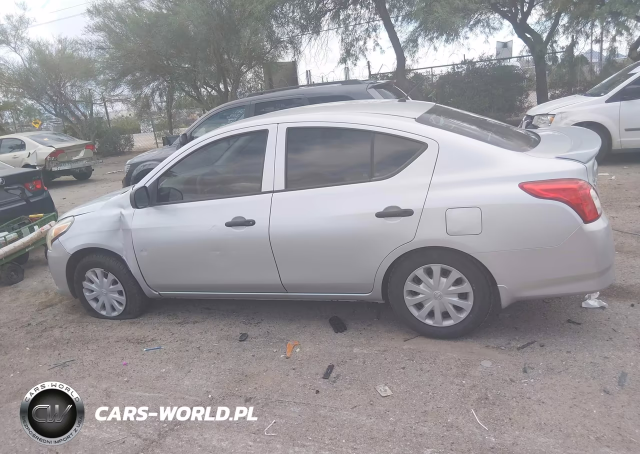 2015 Nissan Versa 1.6 S+ VIN:3N1CN7APXFL878780 - 11