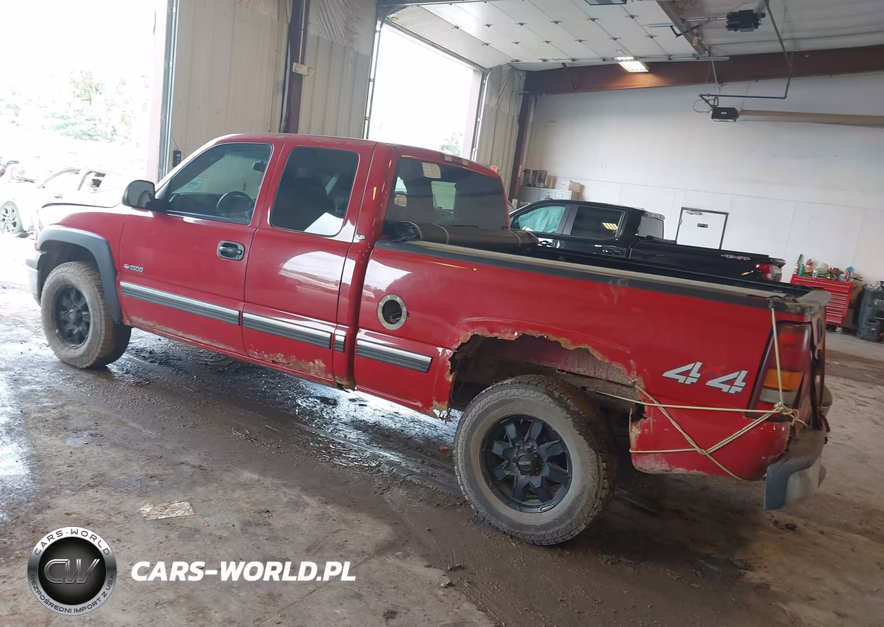 2002 Chevrolet Silverado 1500 Ls-Lt VIN:2GCEK19T021145808 - 3