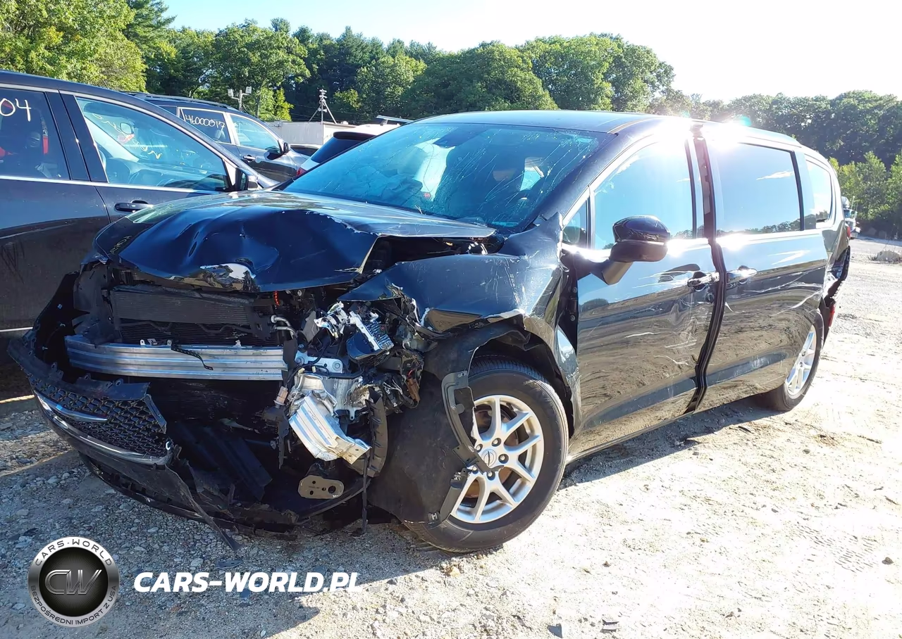 2023 Chrysler Pacifica Touring L VIN:2C4RC1BG7PR598392 - 2