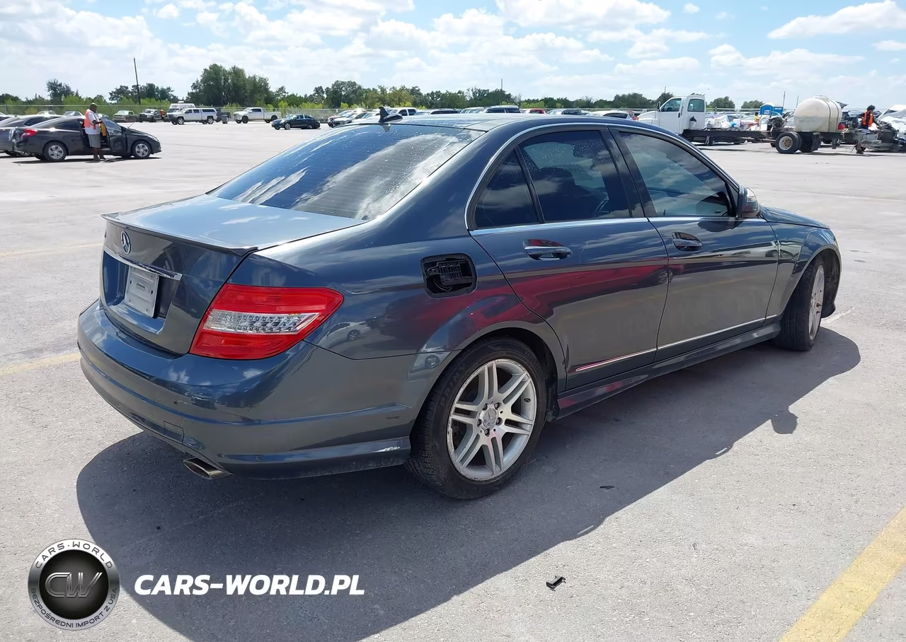 2008 Mercedes-Benz C 350 Sport VIN:WDDGF56X88F055129 - 4