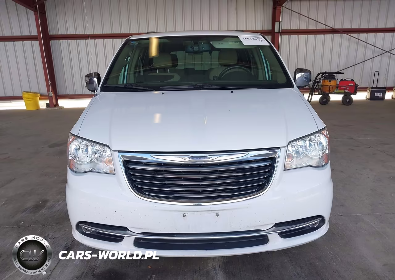 2016 Chrysler Town & Country Touring-L Anniversary Edition VIN:2C4RC1CG7GR188559 - 12