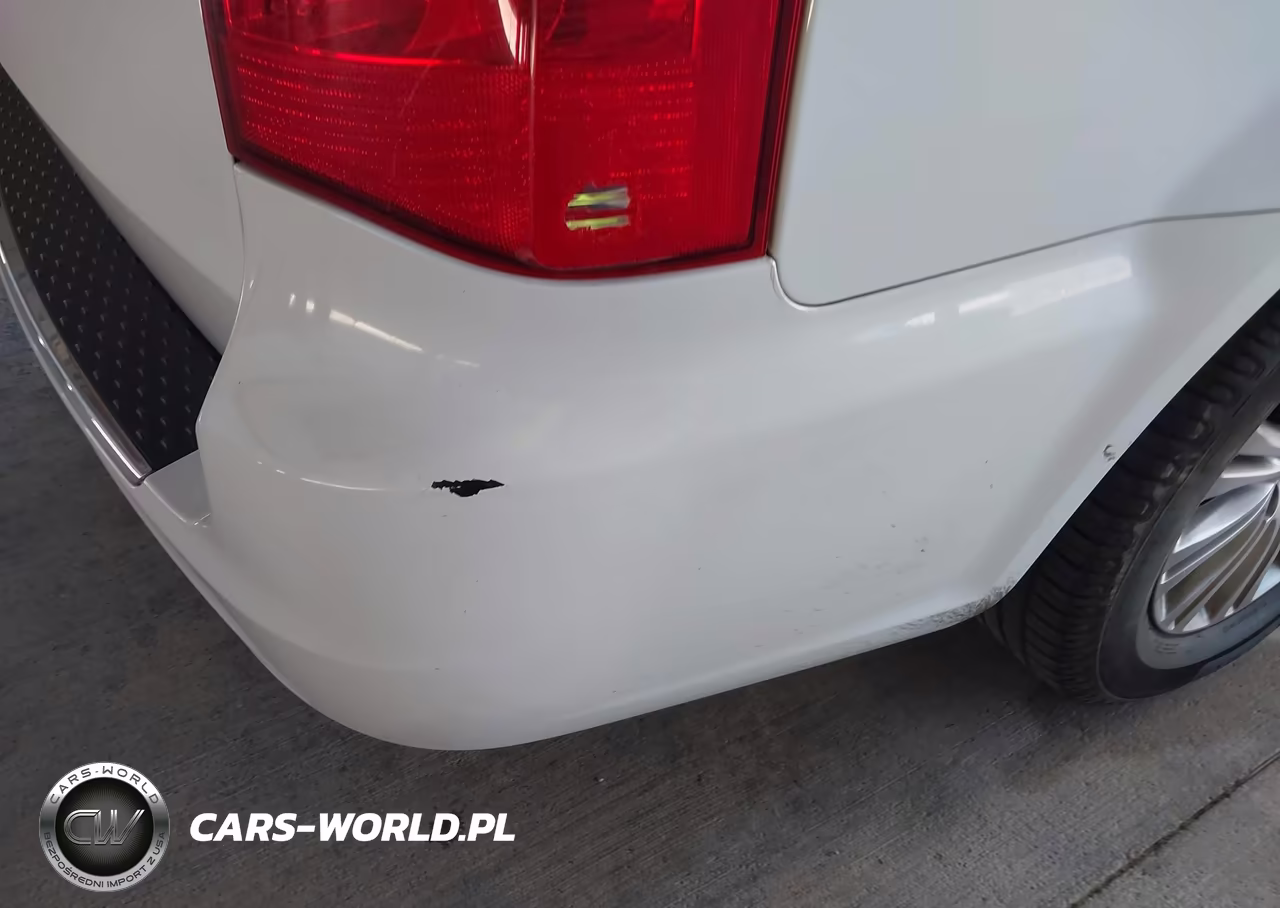2016 Chrysler Town & Country Touring-L Anniversary Edition VIN:2C4RC1CG7GR188559 - 18