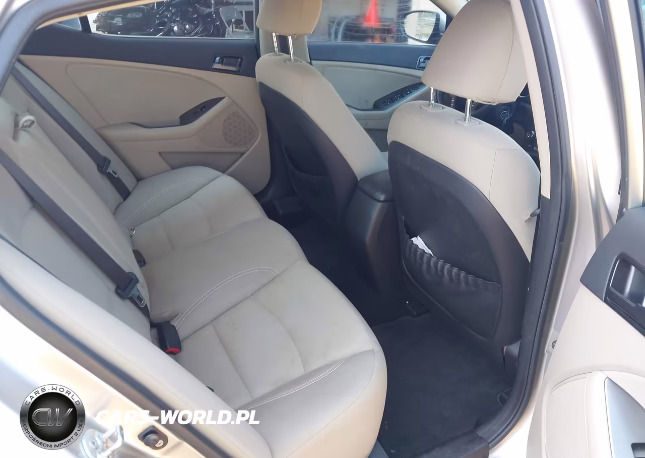 2012 Kia Optima Lx VIN:KNAGM4A77C5287542 - 8