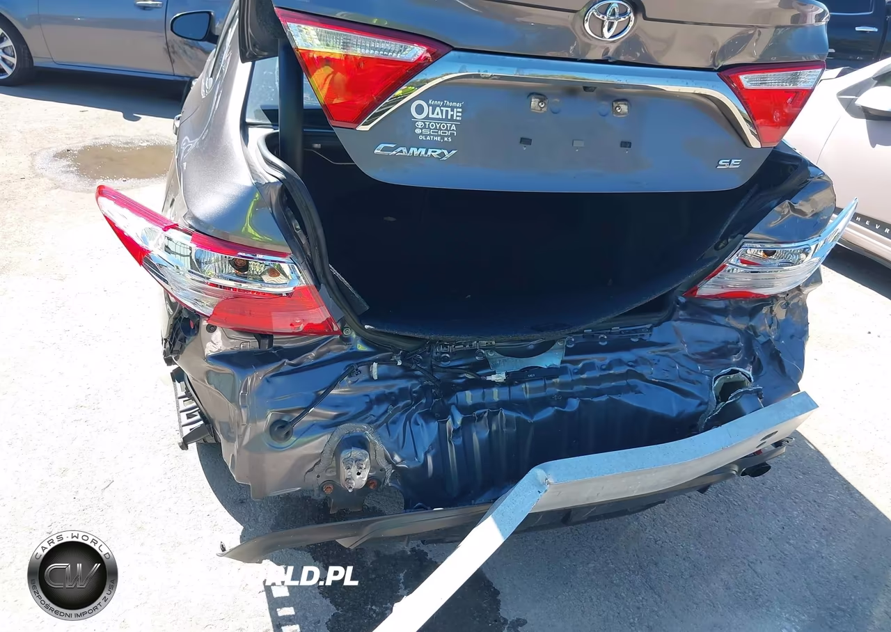 2017 Toyota Camry Se VIN:4T1BF1FK6HU312989 - 6