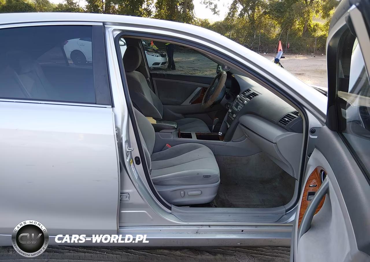 2009 Toyota Camry Xle VIN:4T1BE46K79U329435 - 5