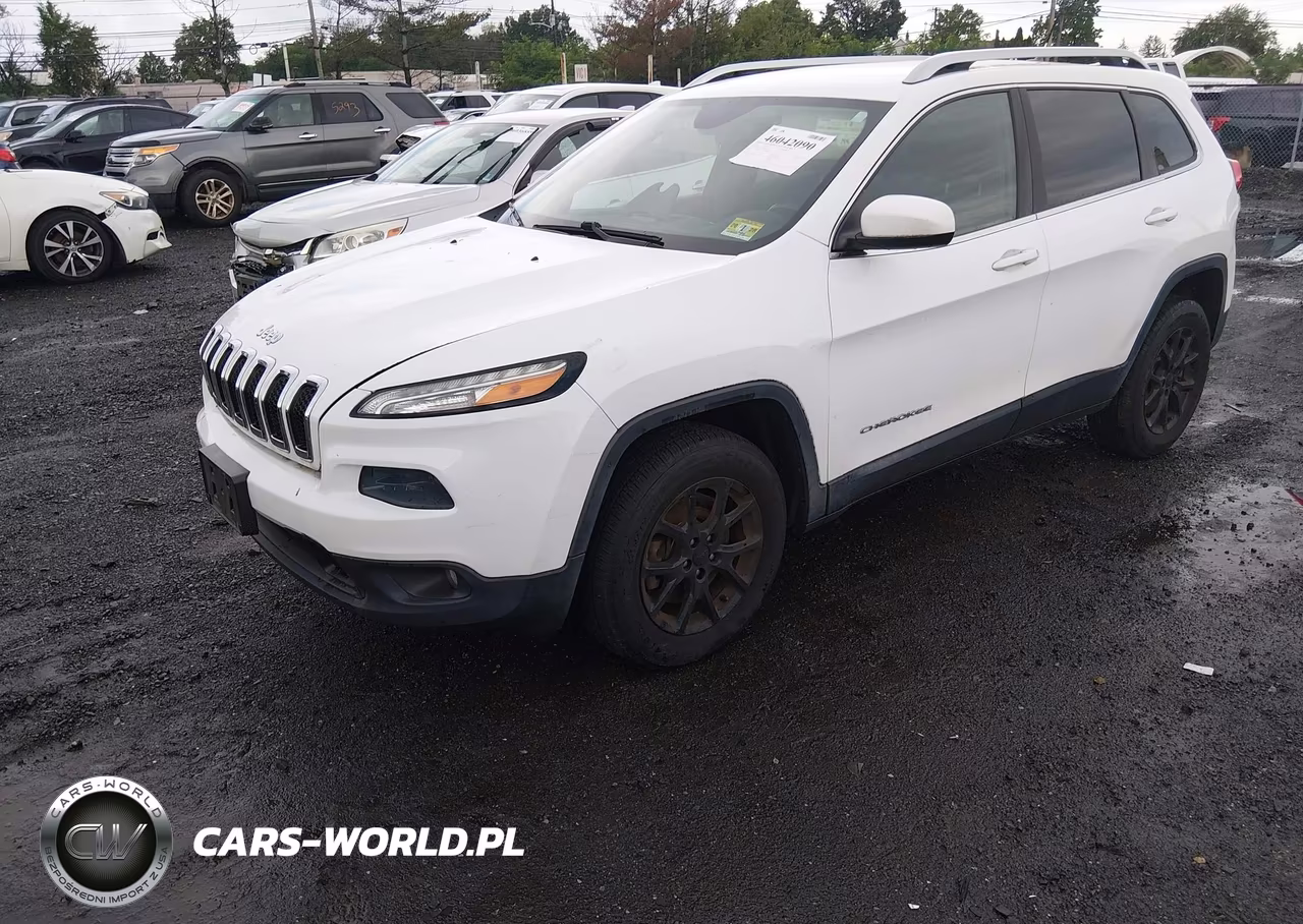 2014 Jeep Cherokee Latitude VIN:1C4PJMCS6EW226810 - 2