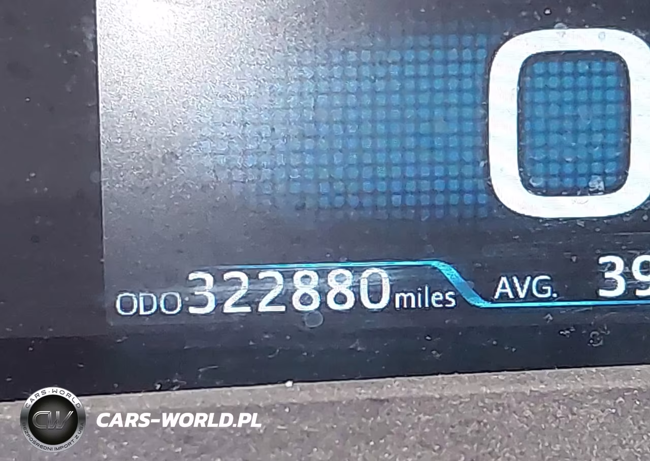 2016 Toyota Prius Two VIN:JTDKBRFUXG3506896 - 16