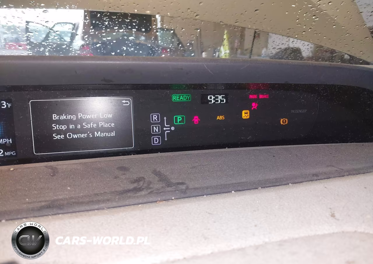 2016 Toyota Prius Two VIN:JTDKBRFUXG3506896 - 7
