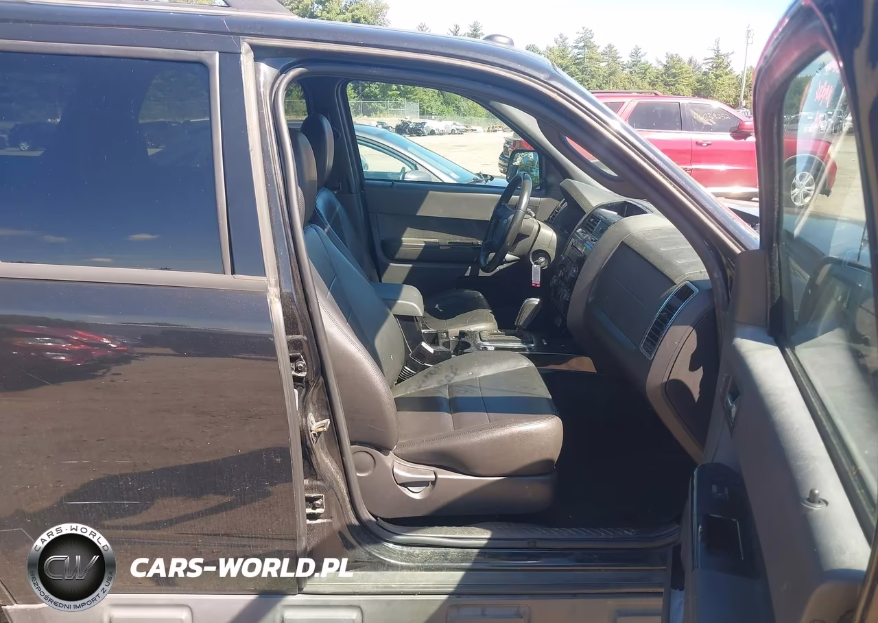 2011 Ford Escape Limited VIN:1FMCU9E72BKB62971 - 5