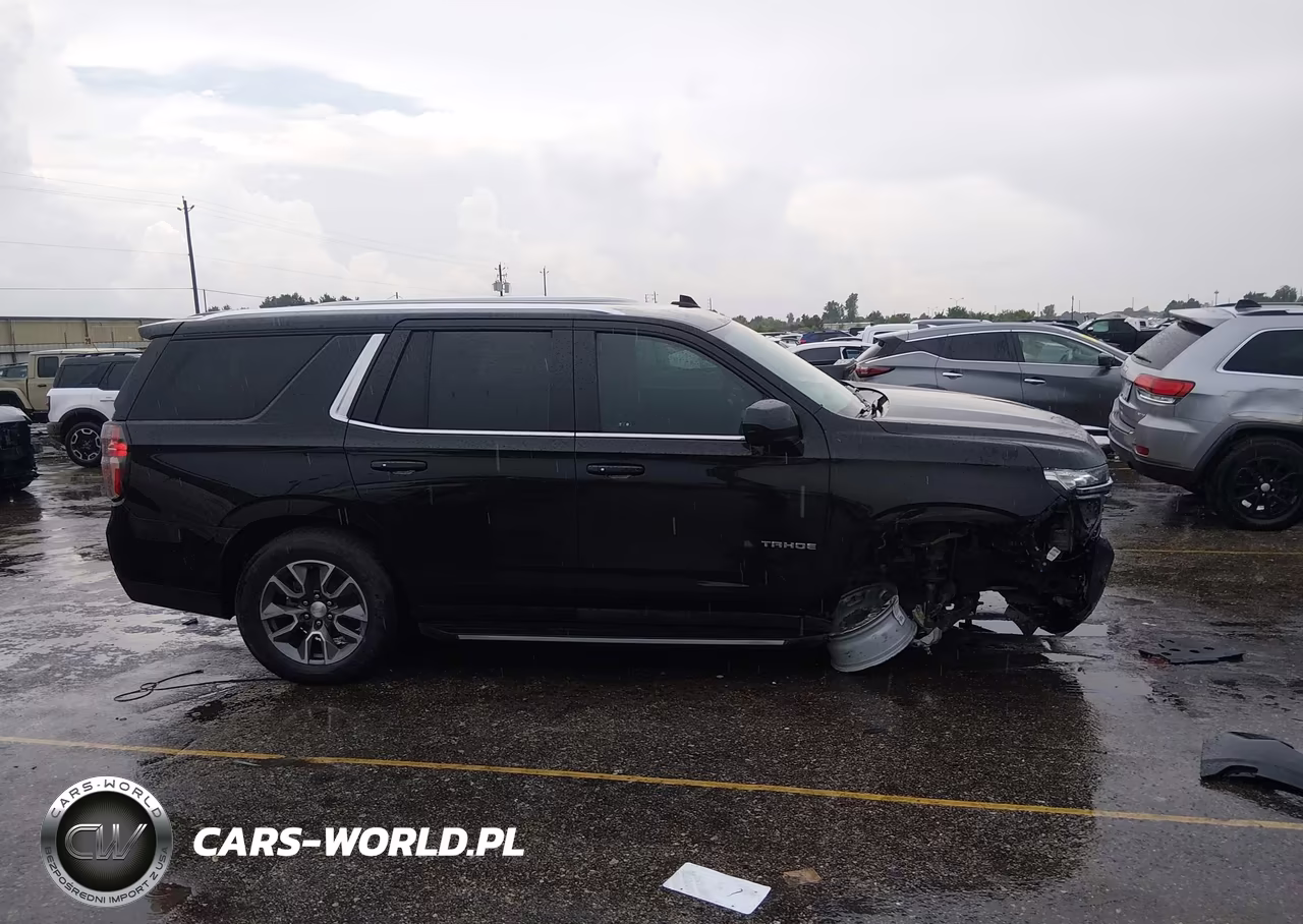 2022 Chevrolet Tahoe 2Wd Ls VIN:1GNSCMKD0NR313857 - 13
