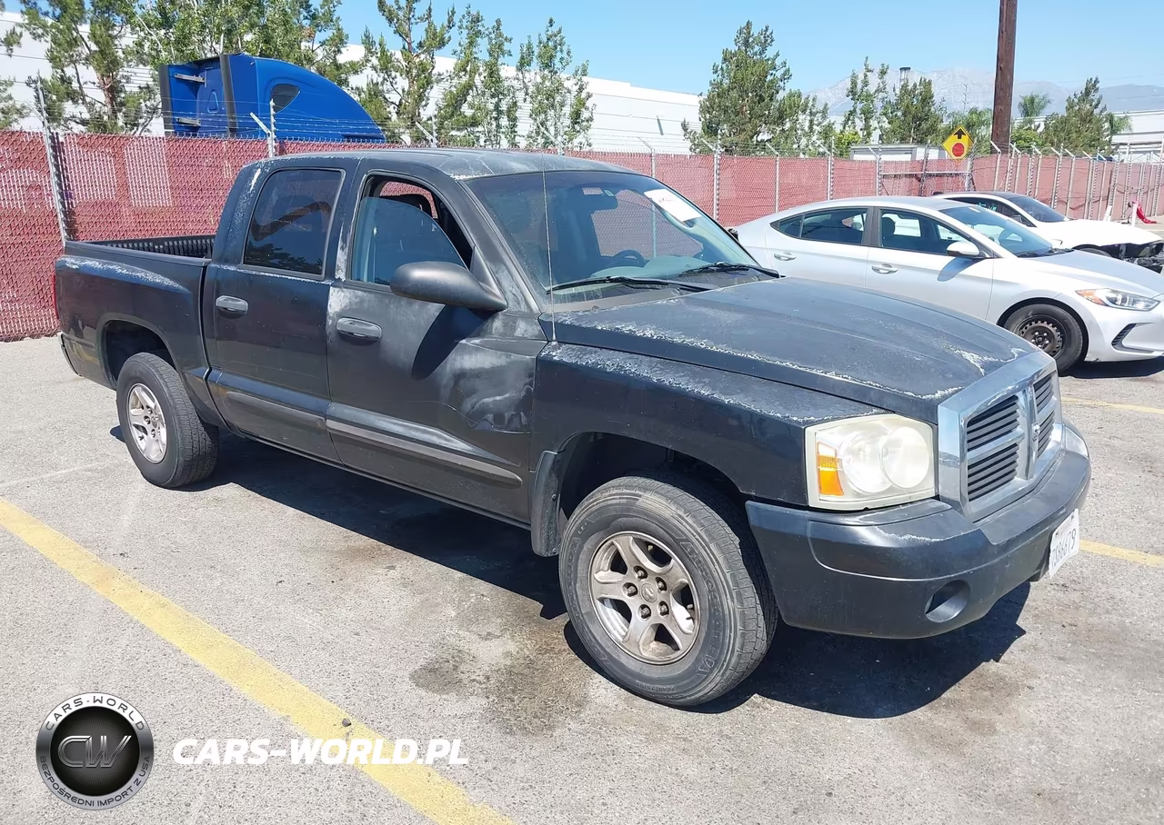 2005 Dodge Dakota Slt