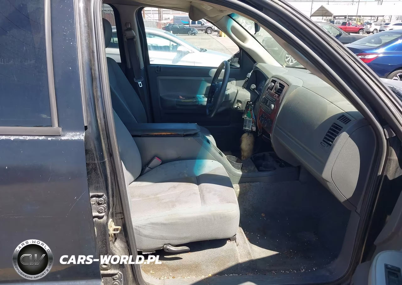 2005 Dodge Dakota Slt VIN:1D7HE48N95S261558 - 5