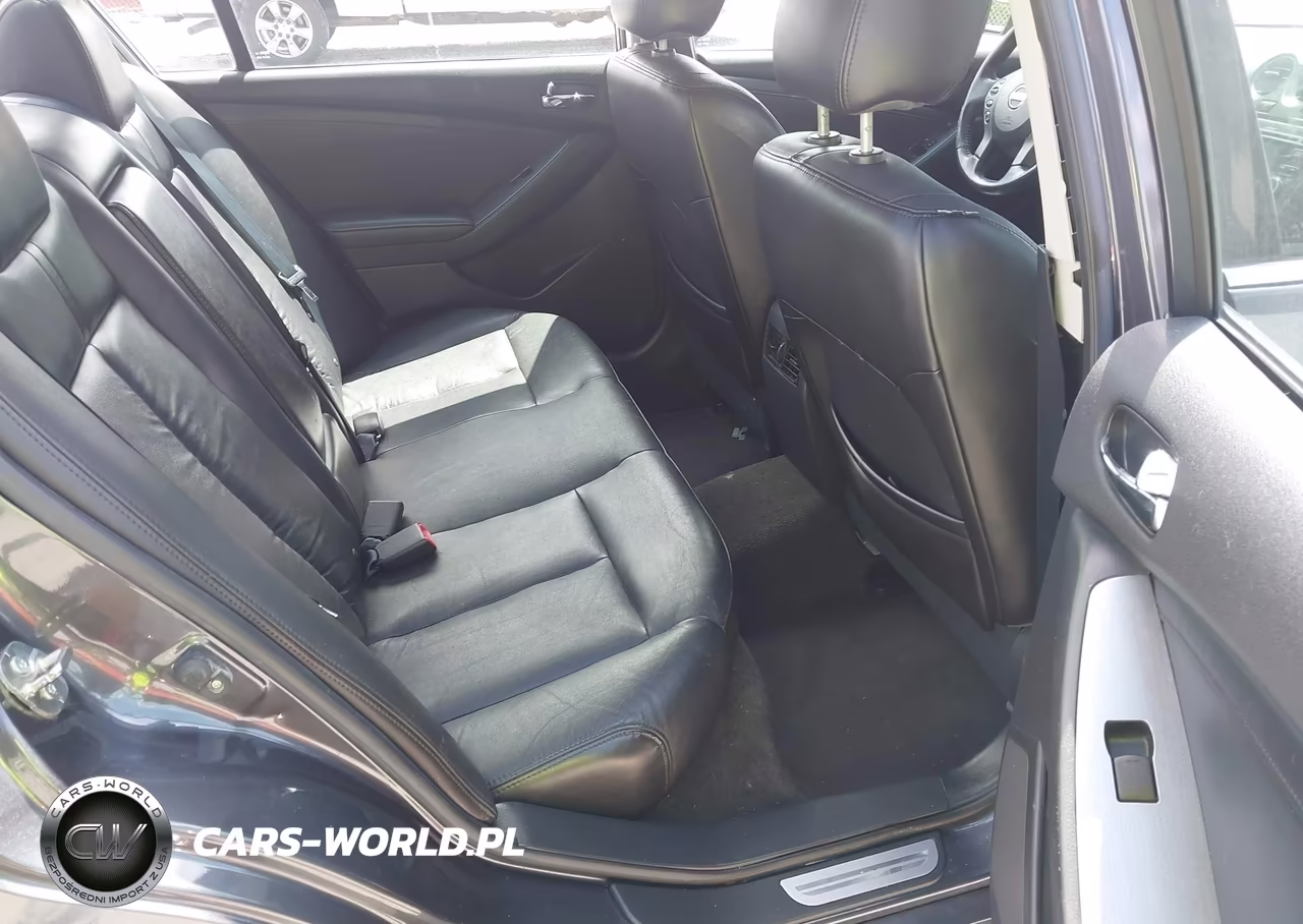 2011 Nissan Altima 2.5 S VIN:1N4AL2AP1BN420400 - 8