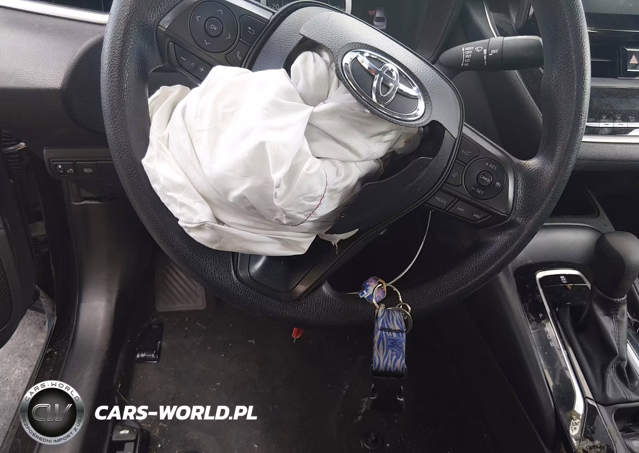 2022 Toyota Corolla Le VIN:5YFEPMAE1NP300047 - 11