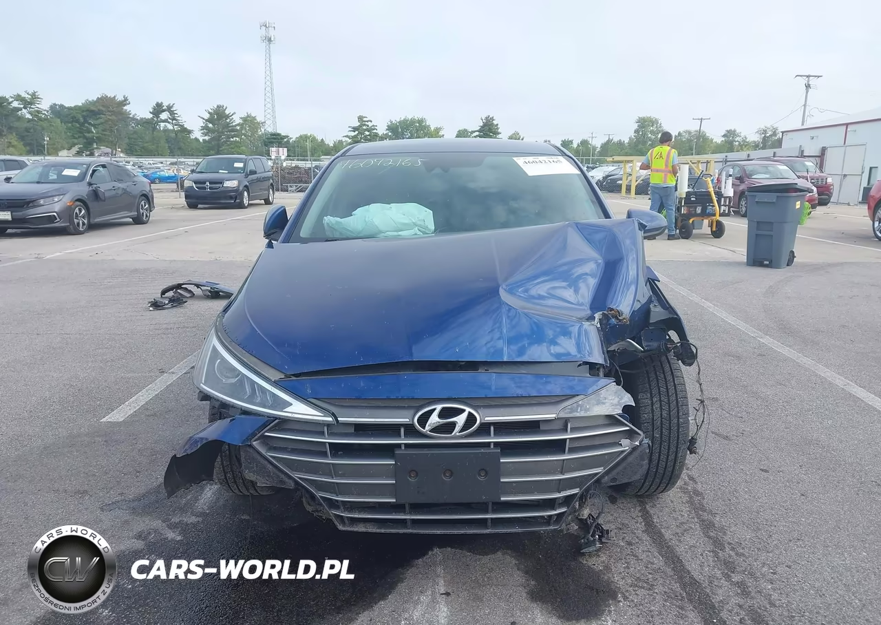 2020 Hyundai Elantra Sel VIN:5NPD84LF7LH562213 - 13