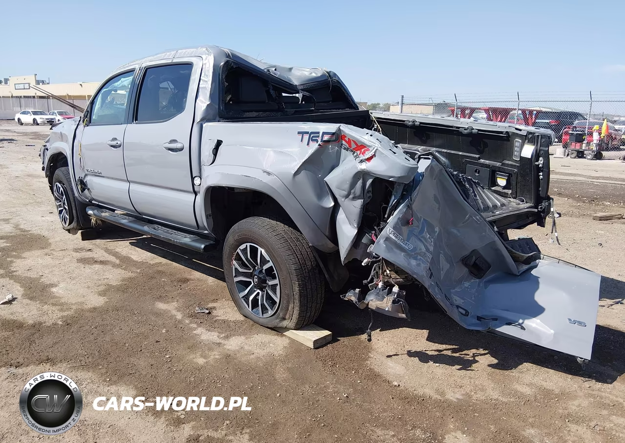 2020 Toyota Tacoma Trd Sport VIN:3TMCZ5AN7LM349703 - 3