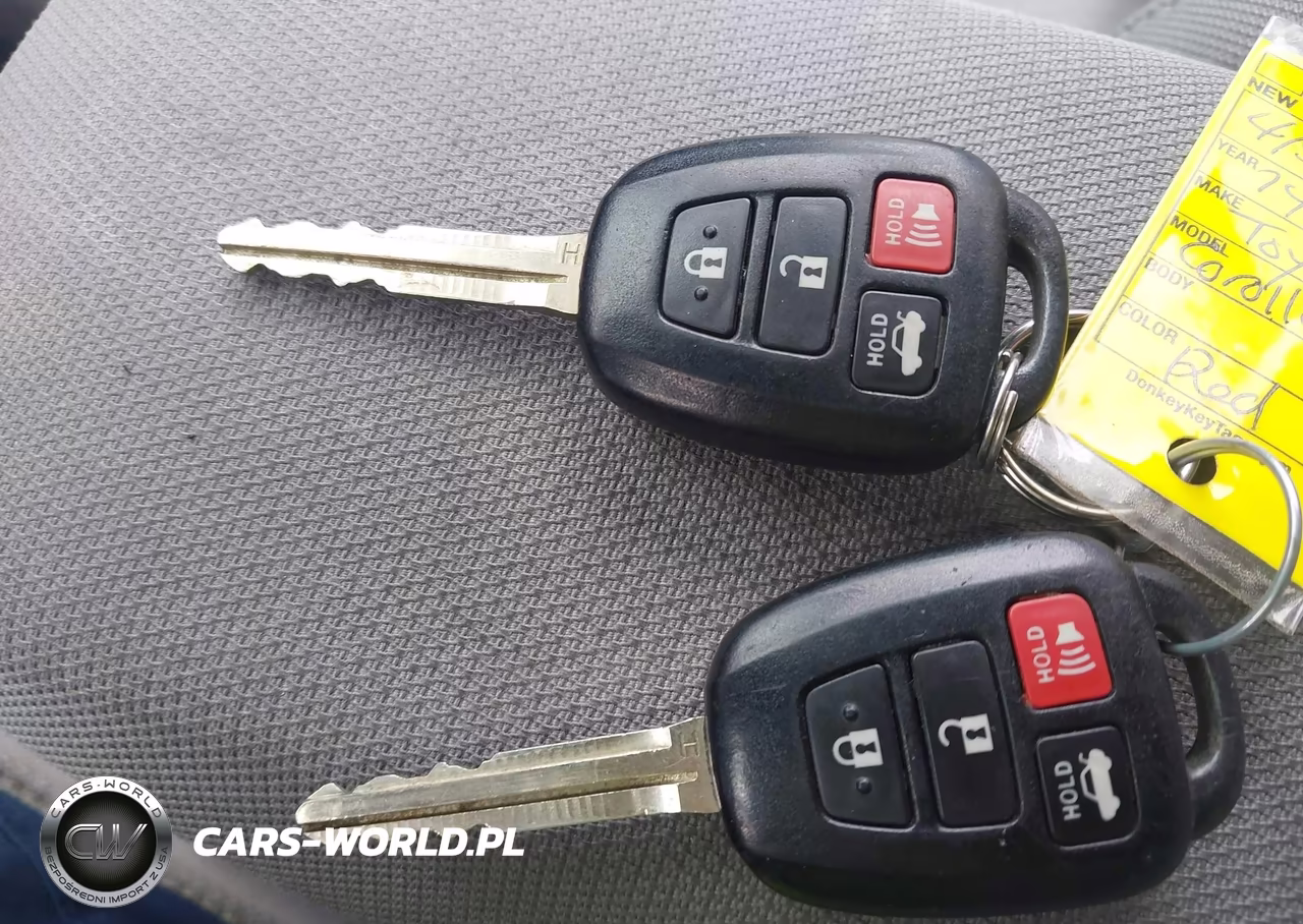2014 Toyota Corolla Le Plus VIN:2T1BURHE2EC175199 - 11