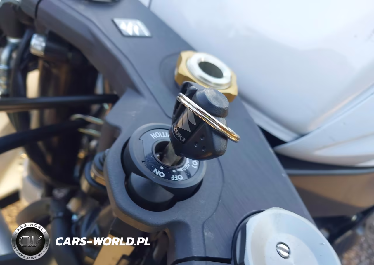 2023 Suzuki Gsx-R600 VIN:JS1GN7FAXP7101180 - 11
