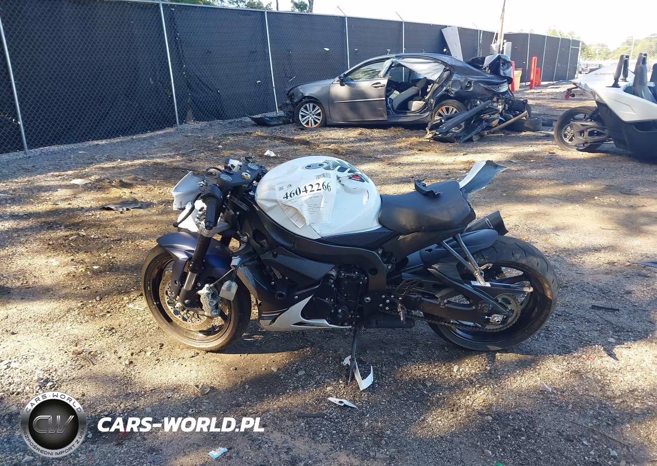 2023 Suzuki Gsx-R600 VIN:JS1GN7FAXP7101180 - 12