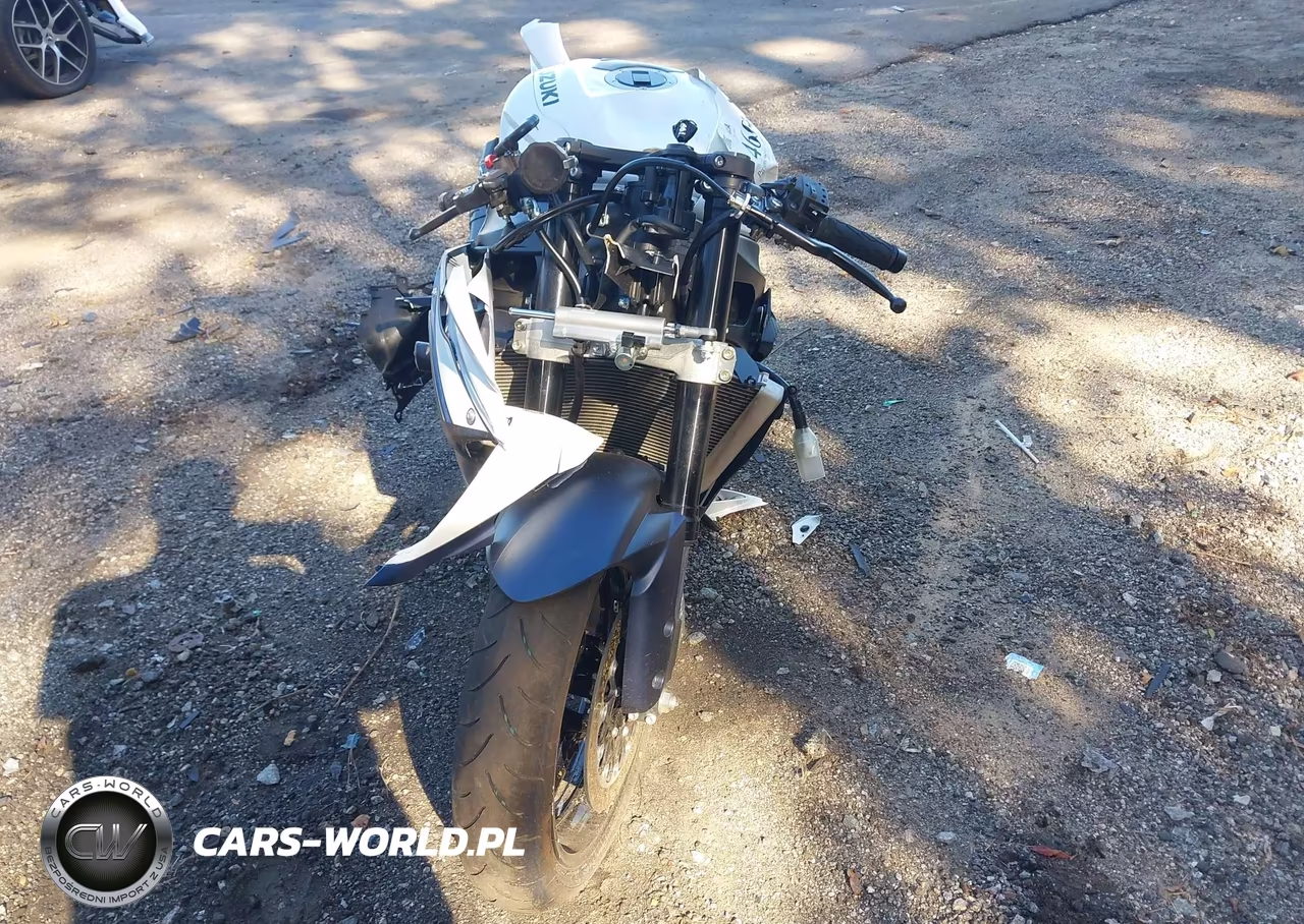 2023 Suzuki Gsx-R600 VIN:JS1GN7FAXP7101180 - 5