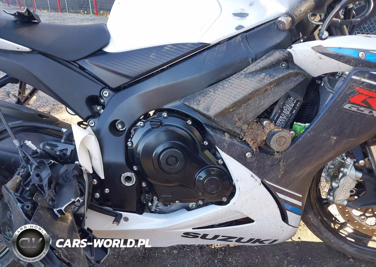 2023 Suzuki Gsx-R600 VIN:JS1GN7FAXP7101180 - 9