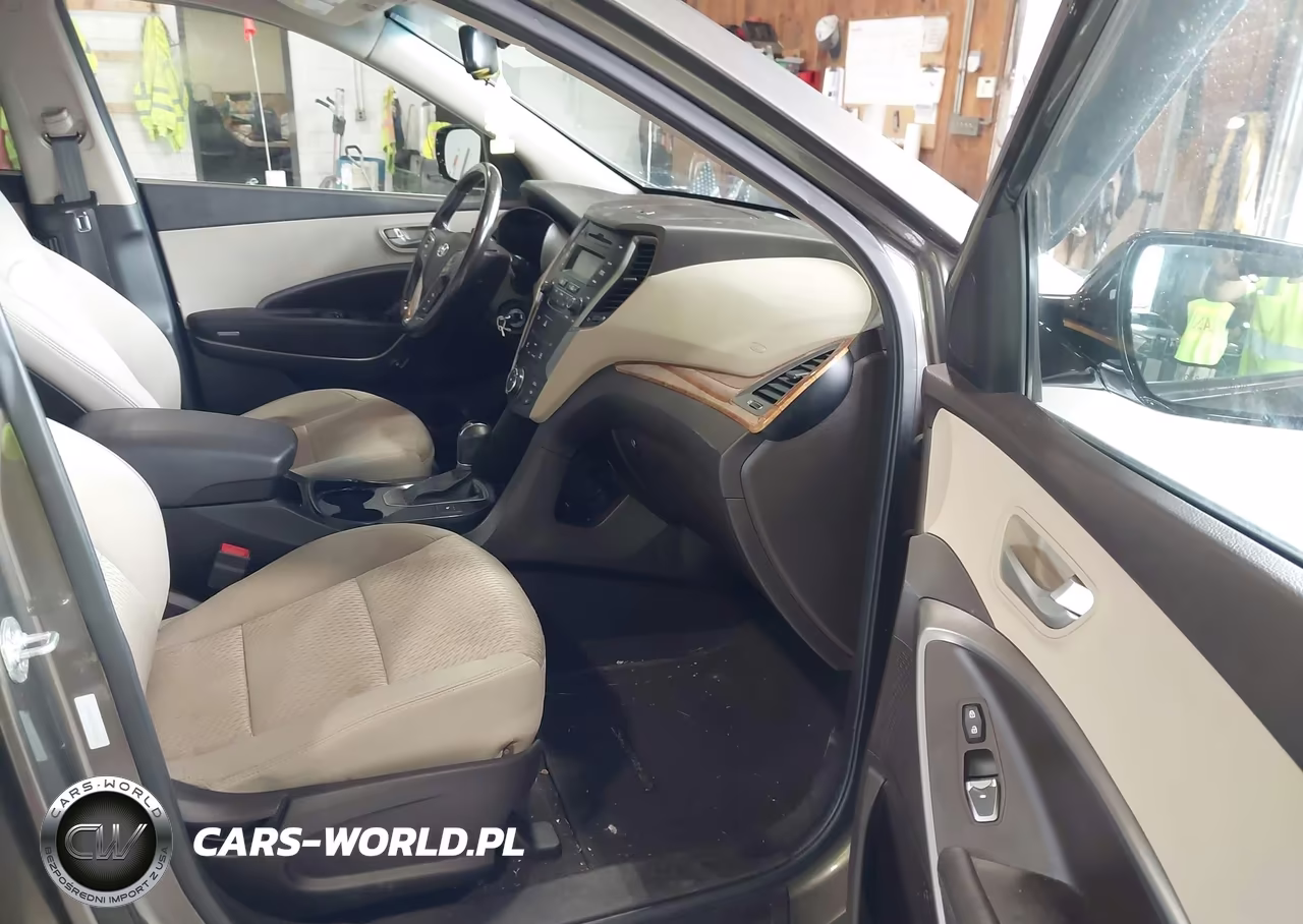2013 Hyundai Santa Fe Sport VIN:5XYZUDLB7DG018835 - 5