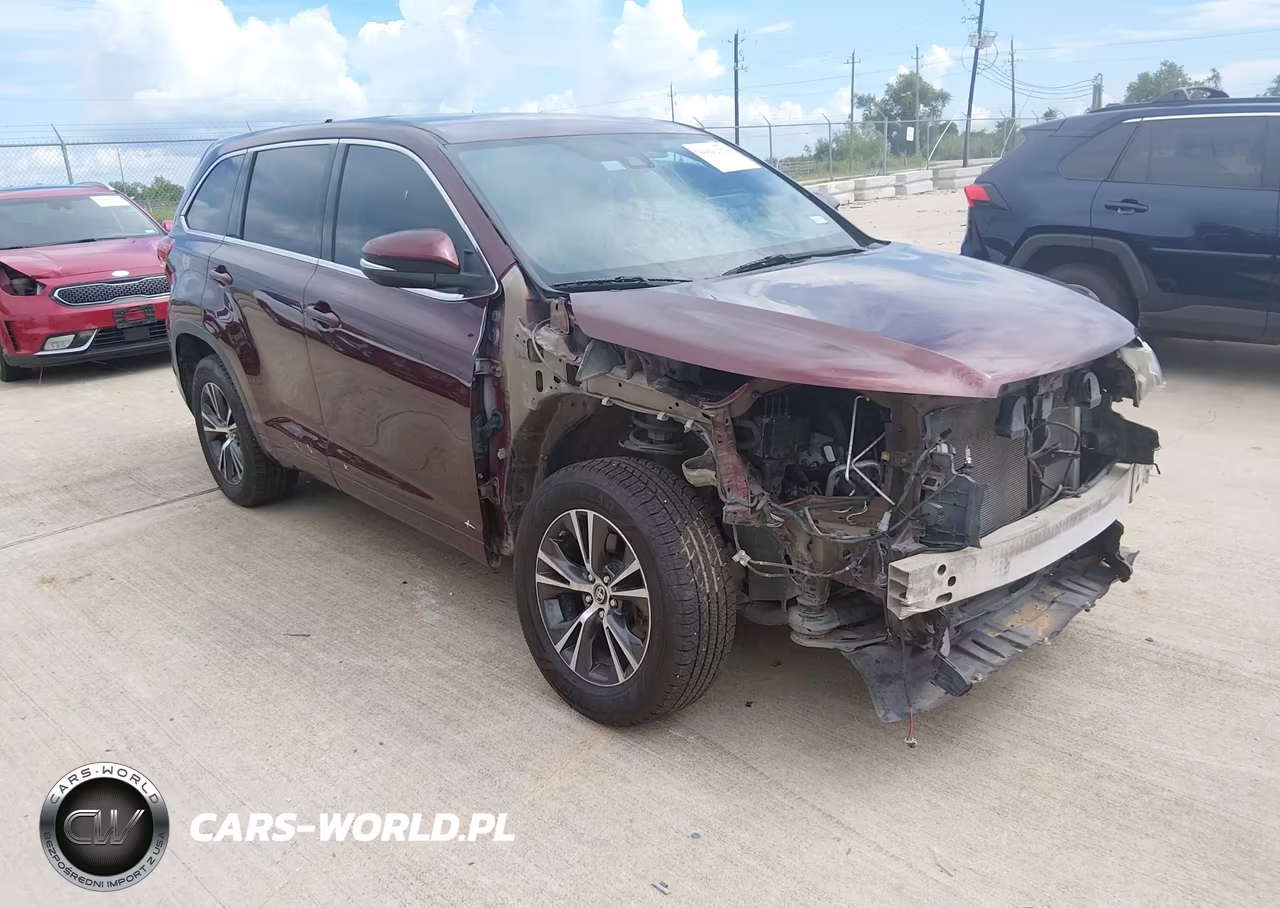 2018 Toyota Highlander Le