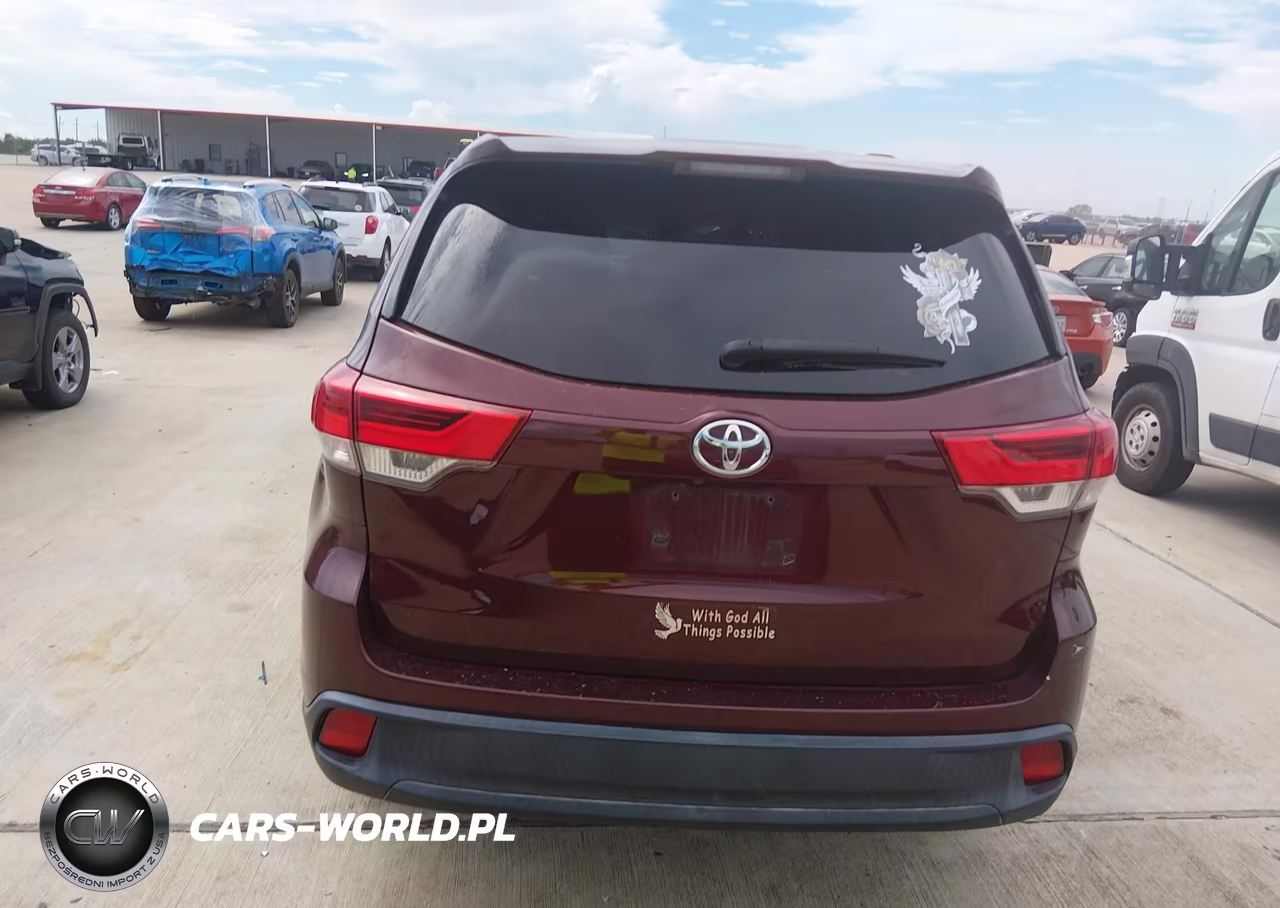 2018 Toyota Highlander Le VIN:5TDZZRFH2JS245606 - 16