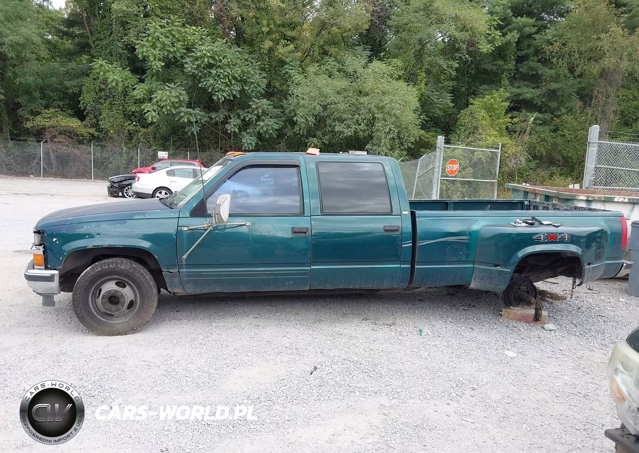 1998 Chevrolet C3500 VIN:1GCHC33J9WF008457 - 13